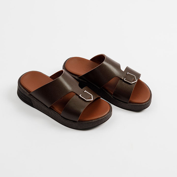 DARK BROWN