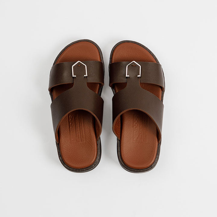 DARK BROWN