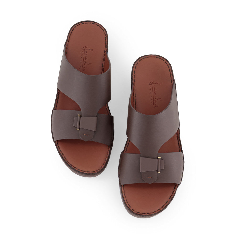 BROWN (182)