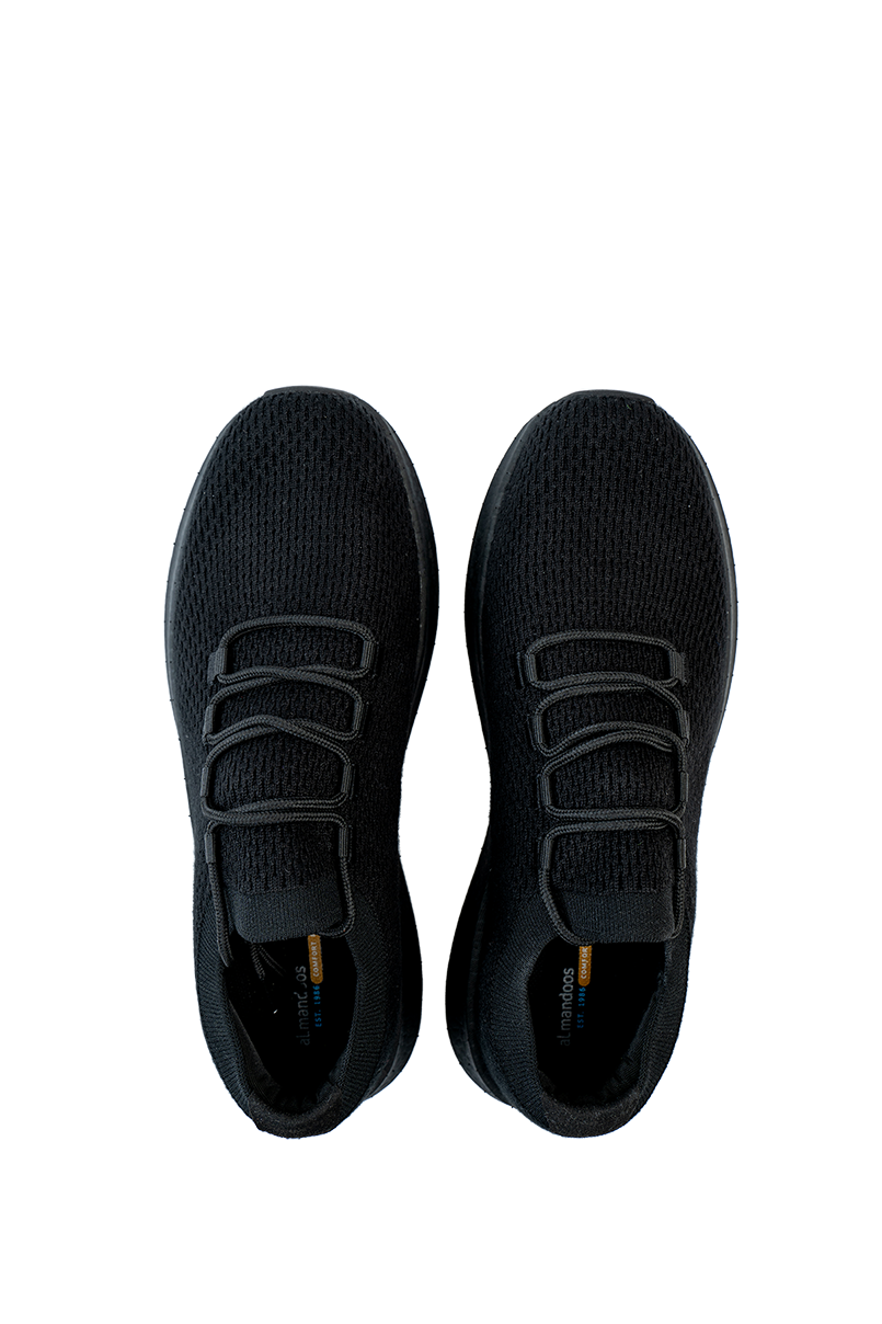 FULL BLACK