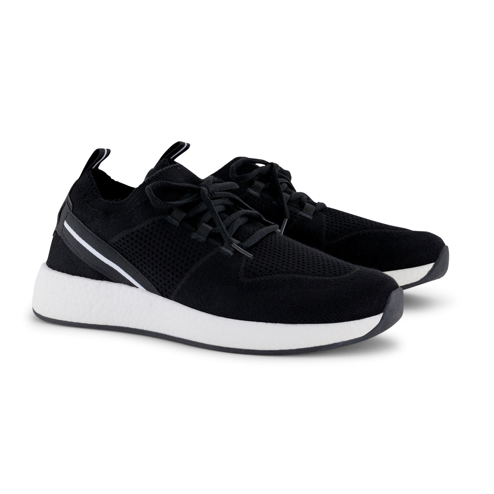BLACK (058)