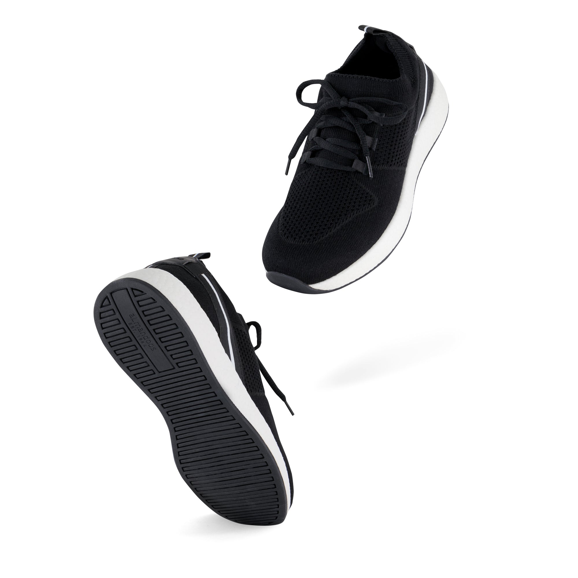 BLACK (058)