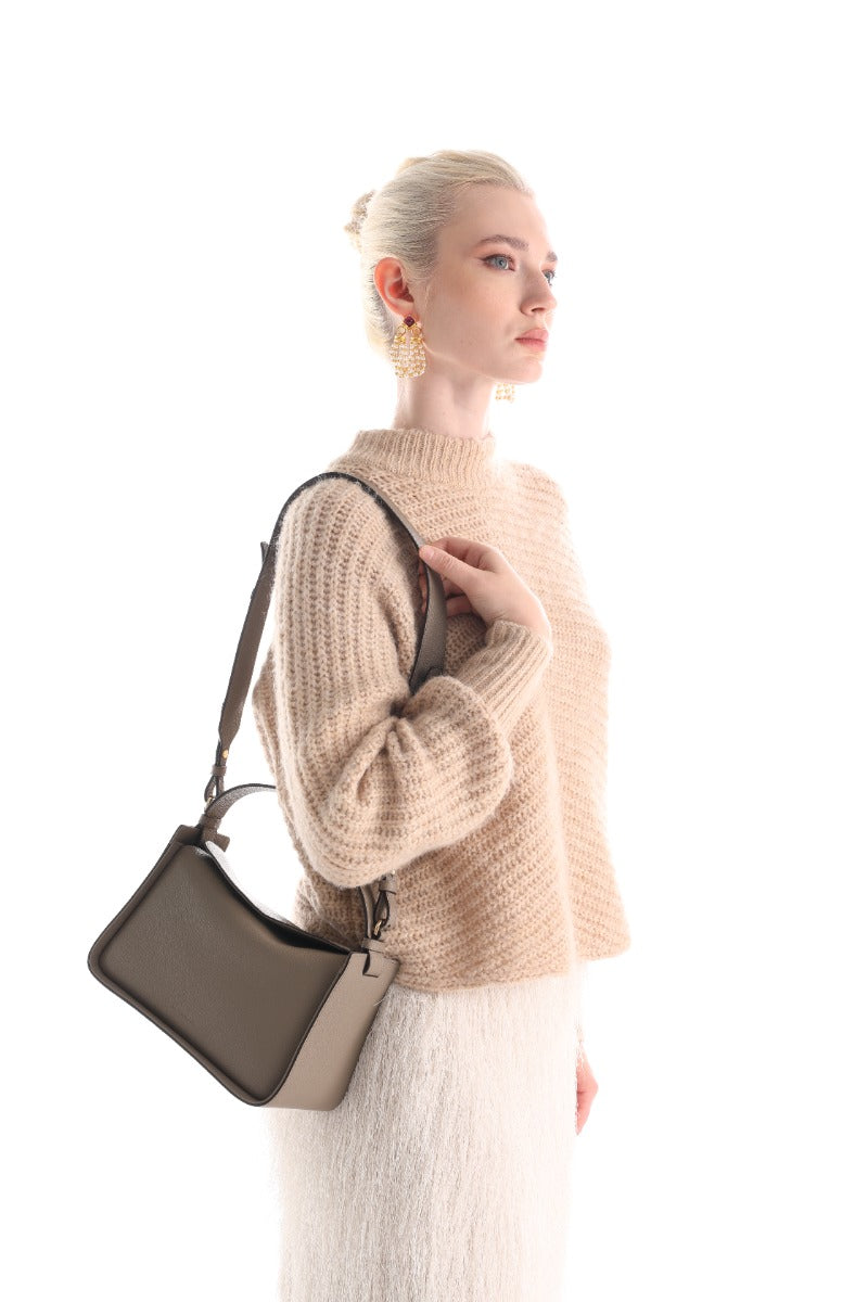 LEATHER HANDBAG - HIGH QUALITY SMALL EMBOSSED
