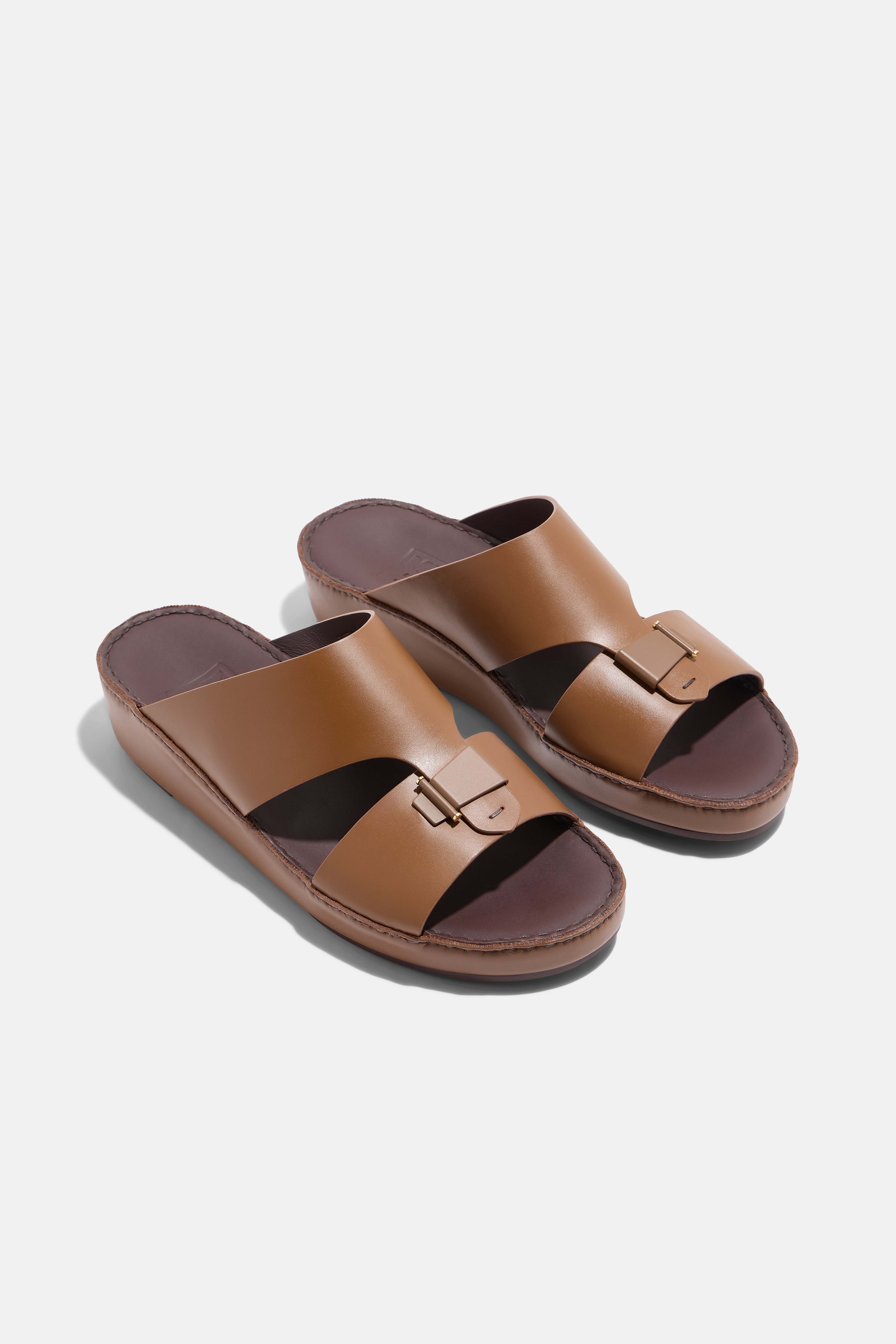 LIGHT TAN