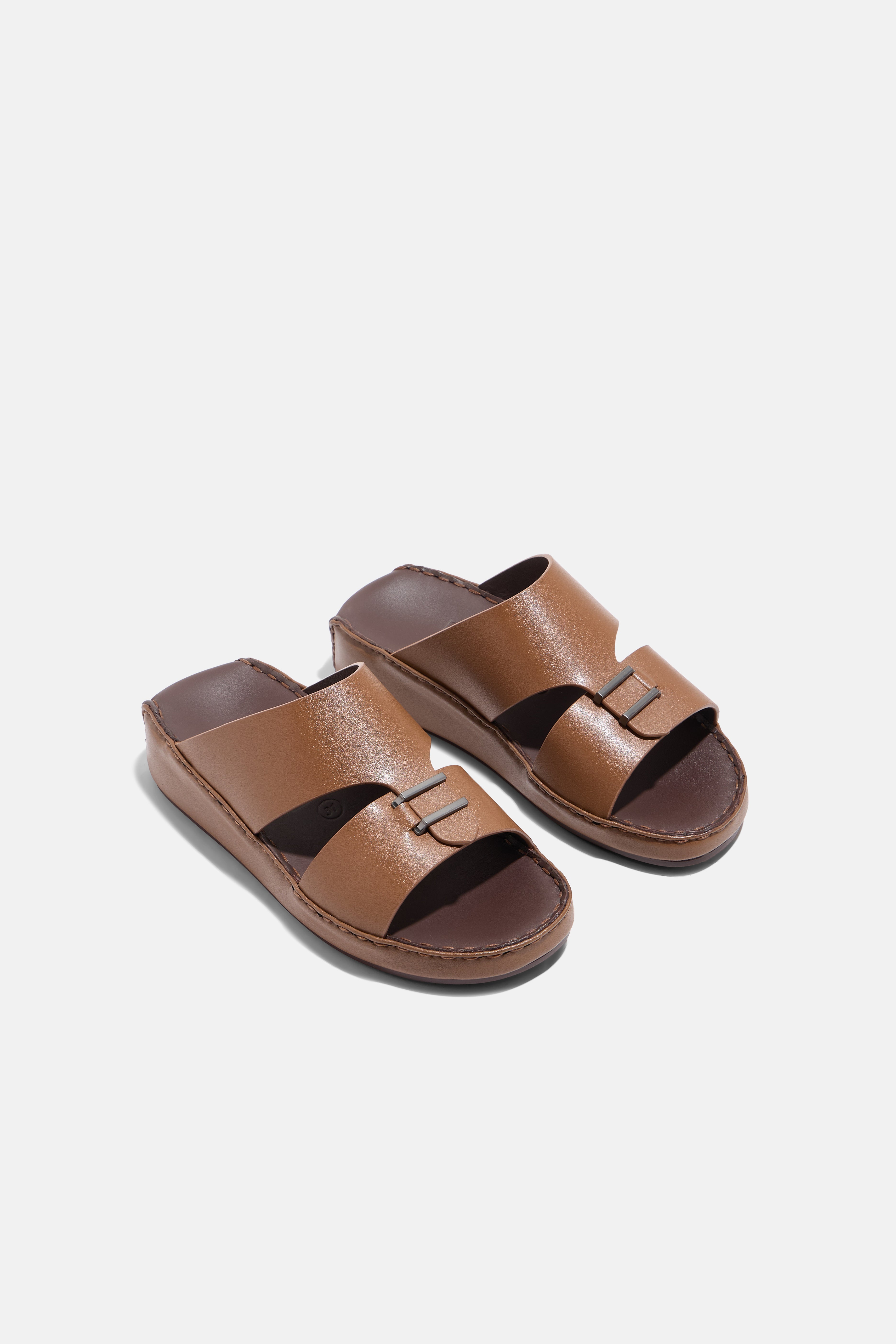 LIGHT TAN